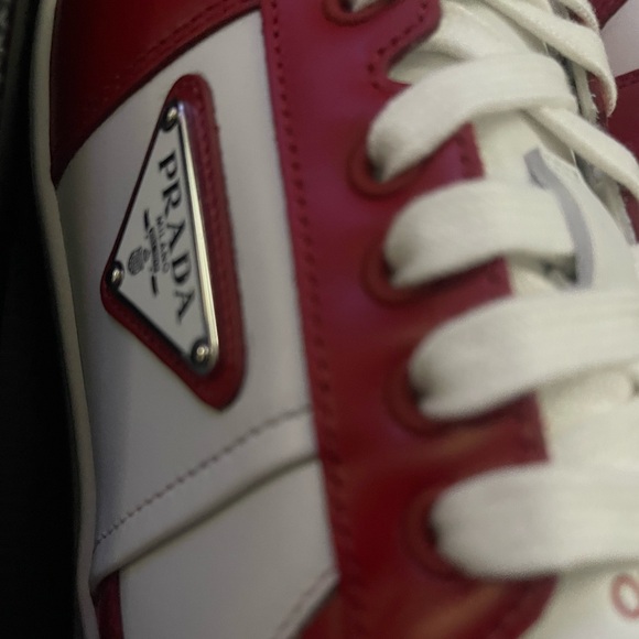 Prada low top sneakers - Picture 3 of 8